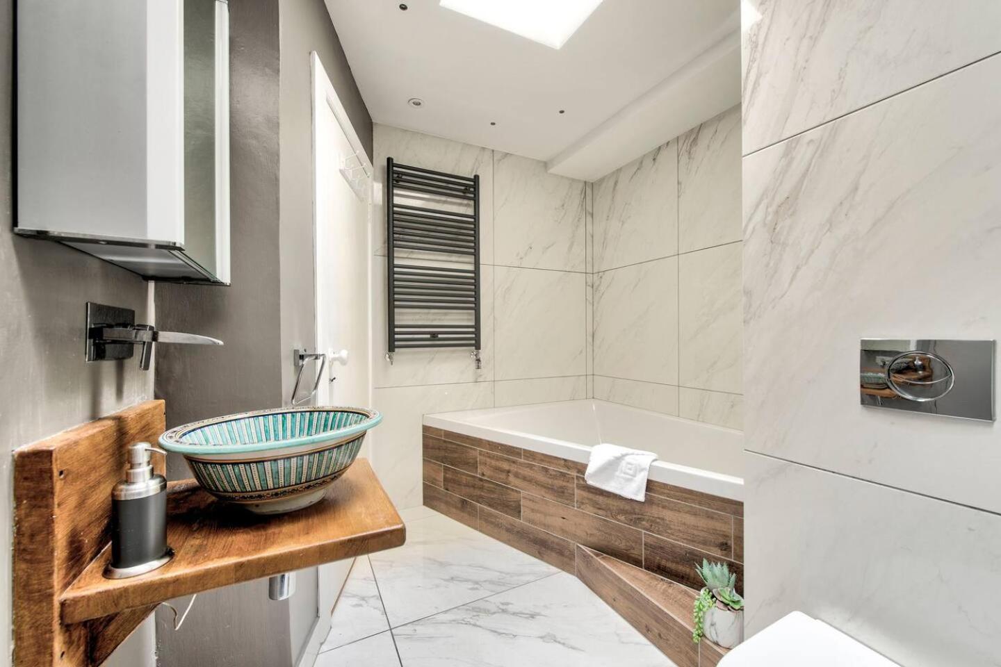 Guestready - Spacious And Beautiful 2Br Flat In Morningside Edinburgh Bagian luar foto